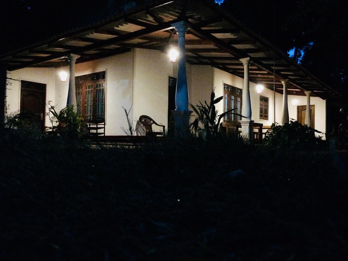 Sigiriya Lahiru Homestay Eksteriør billede