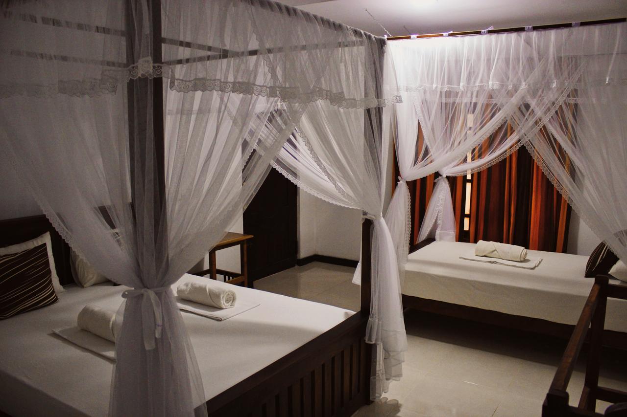Sigiriya Lahiru Homestay Eksteriør billede