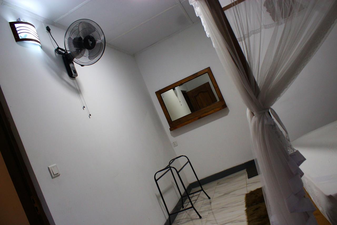 Sigiriya Lahiru Homestay Eksteriør billede
