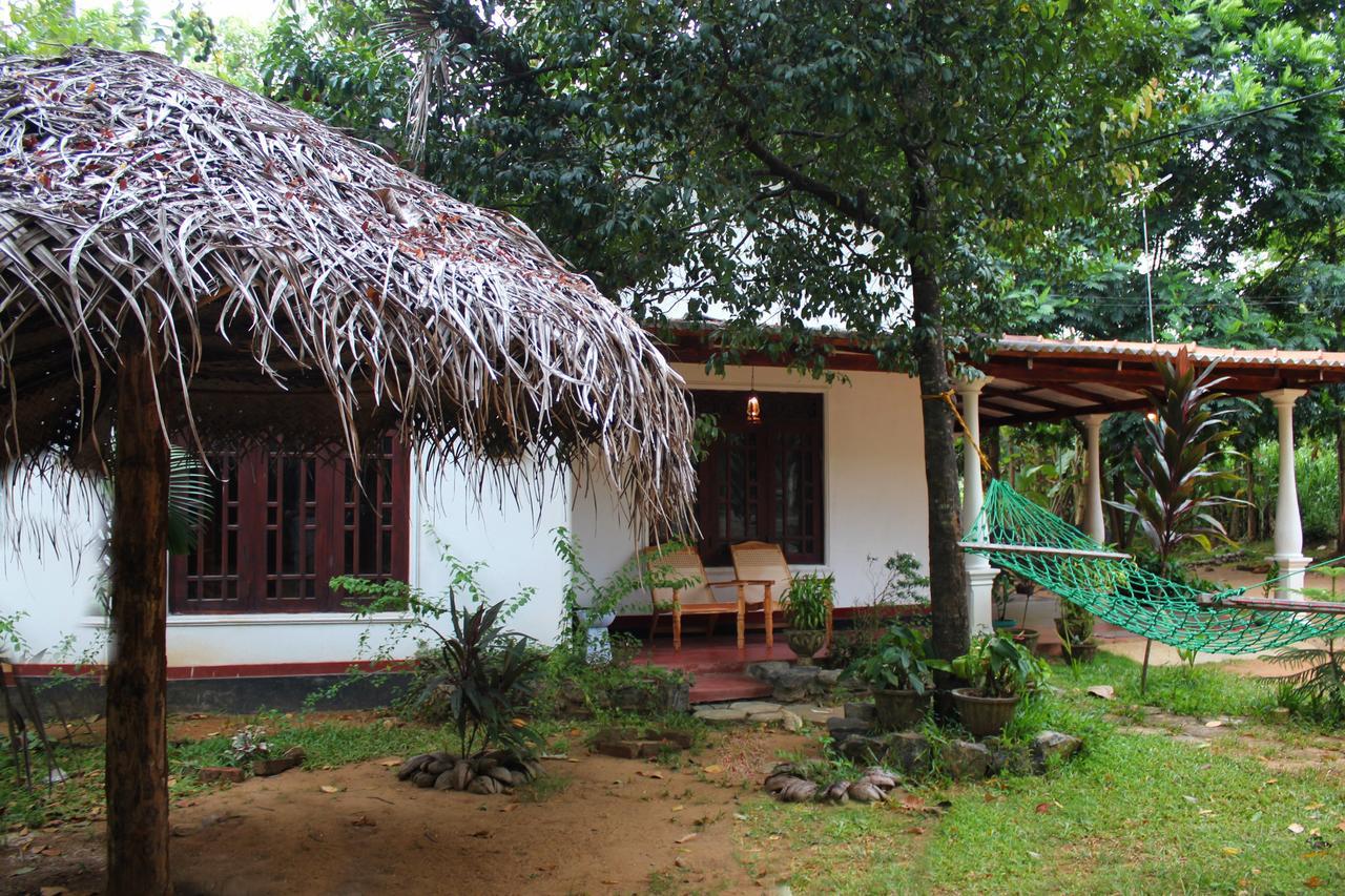 Sigiriya Lahiru Homestay Eksteriør billede