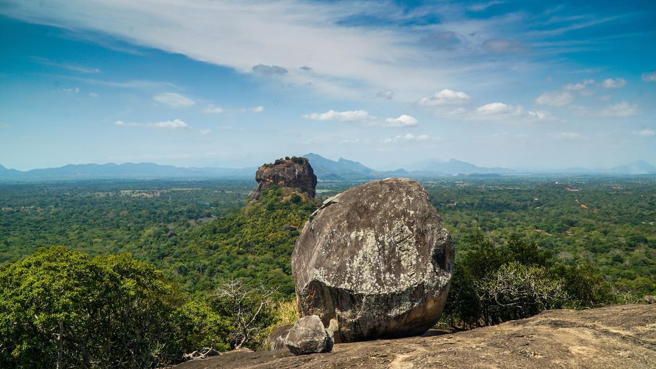 Sigiriya Lahiru Homestay Eksteriør billede