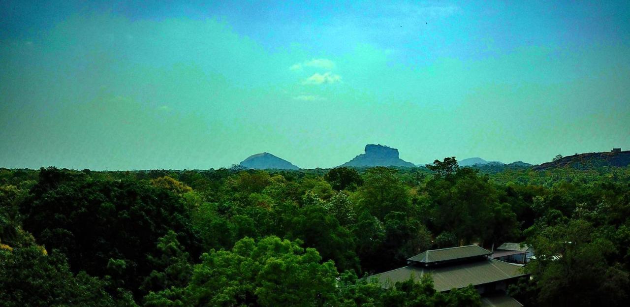Sigiriya Lahiru Homestay Eksteriør billede